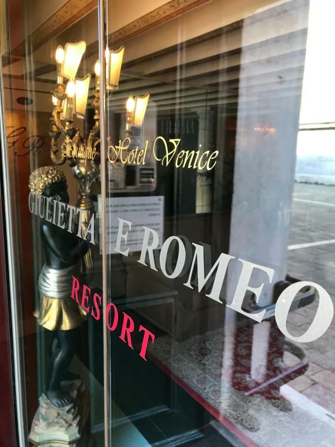 Отель Sogno Di Giulietta E Romeo Венеция Экстерьер фото